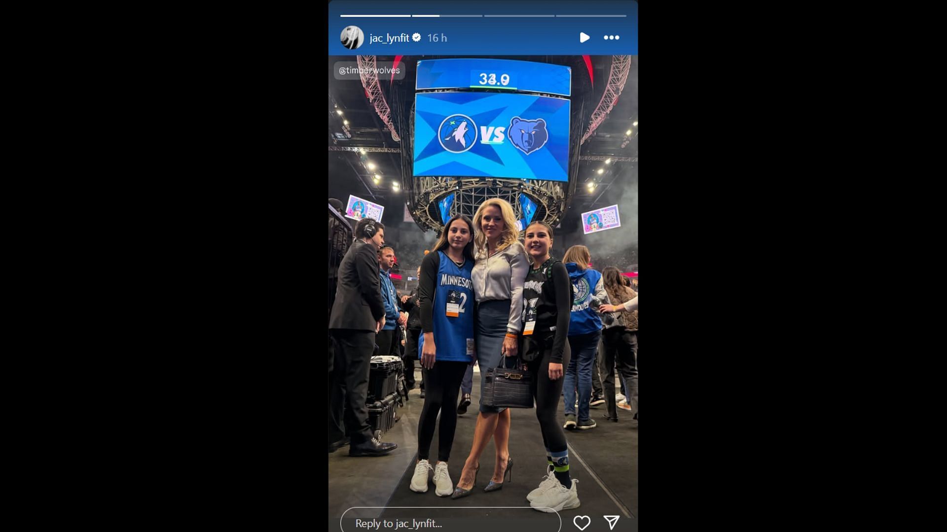 Jaclyn Cordeiro's Instagram story with daughters (Source: Instagram/@jac_lynfit)